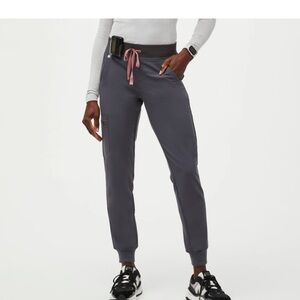 FIGS Charcoal Zamora™ - Jogger Scrub Pants CHARCOAL